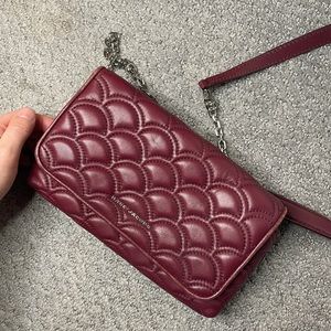 marc jacobs cross body bag